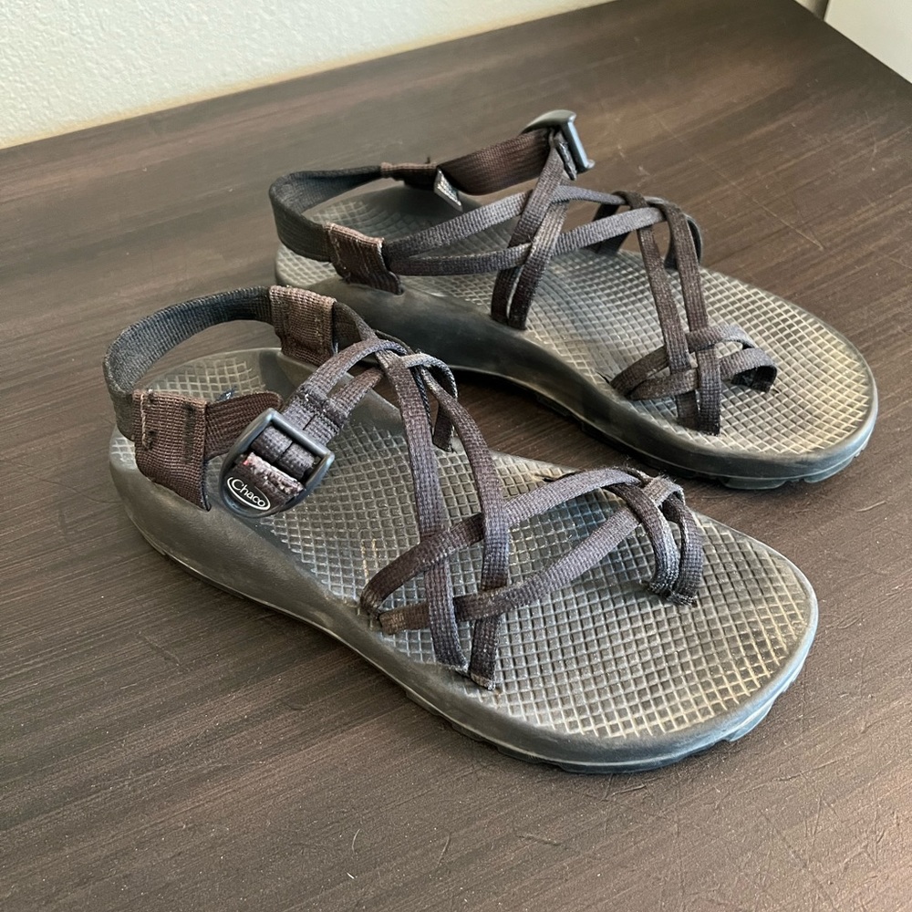 Chaco Hiking Sandal Size 8 Black